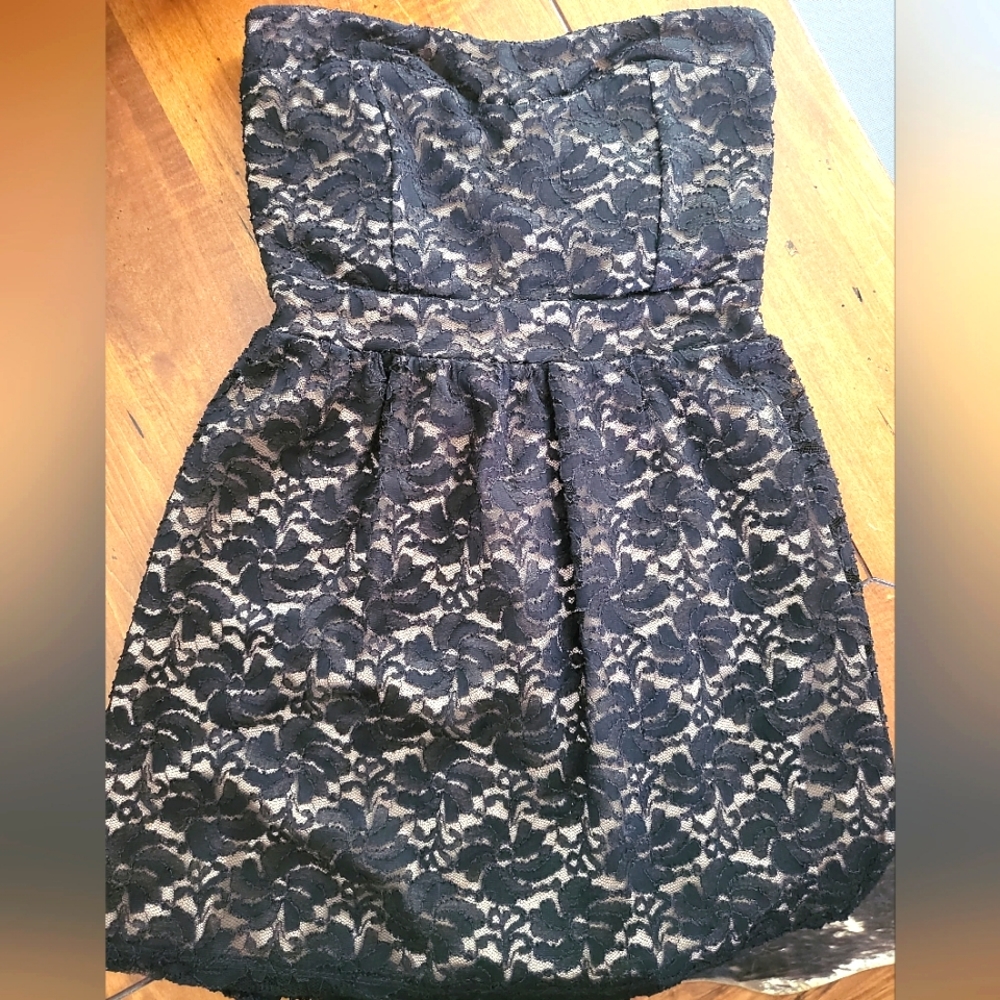 Black Lace Strapless Dress